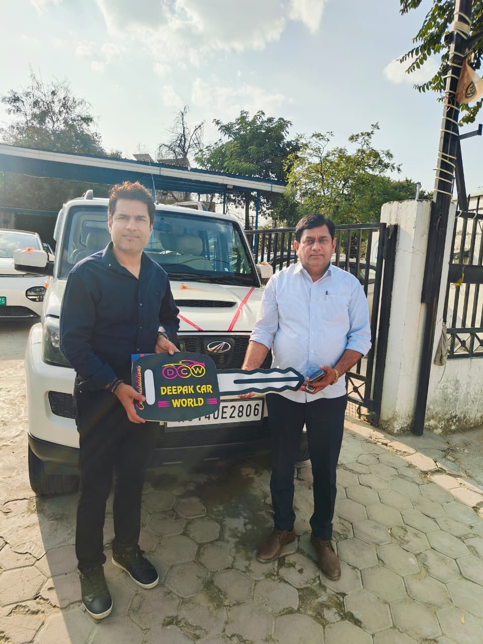 Deepak Car World | Premium Pre-Owned Cars in Jaipur